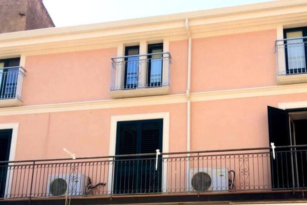 Uno Spettacolo Della Natura San Lucido Exteriör bild